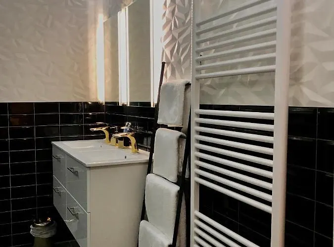 Citylife Mit E-ladesaeule * Оснабрюк